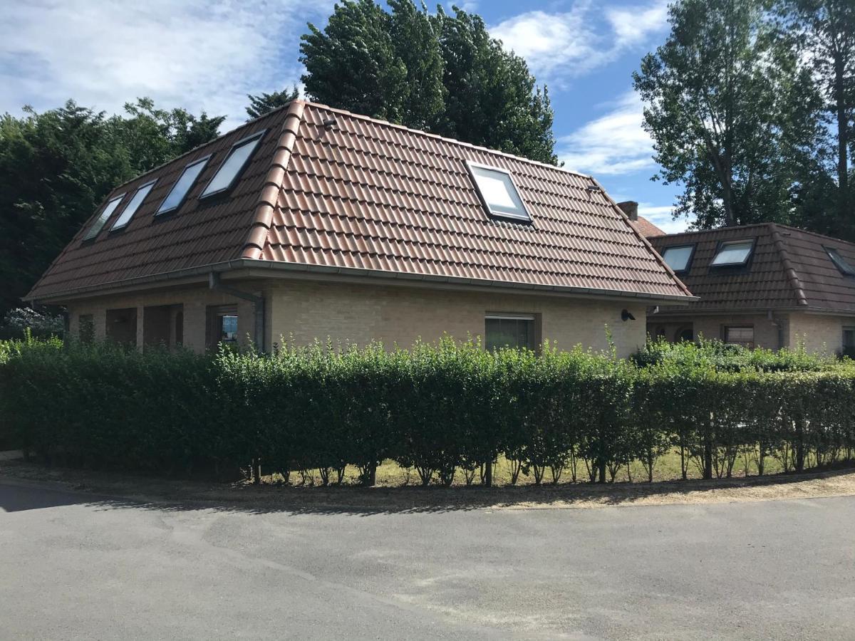 Vakantiehuisje De Panne Vlak Aan Plopsaland En De Zee Exterior foto